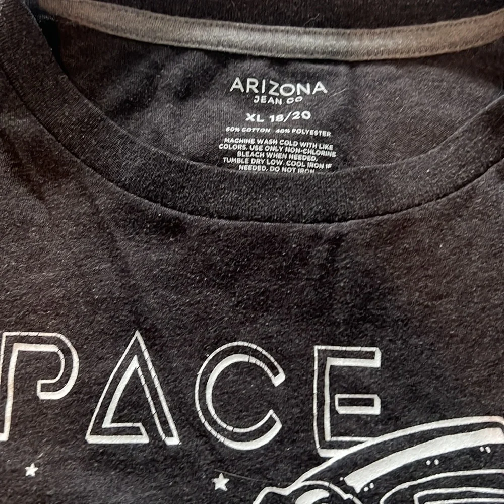 Boys Arizona jeans t shirt, size XL - Picture 2 of 2